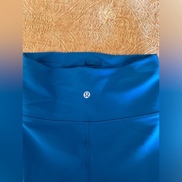 Lululemon Wunder leggings - Picture 2 of 4